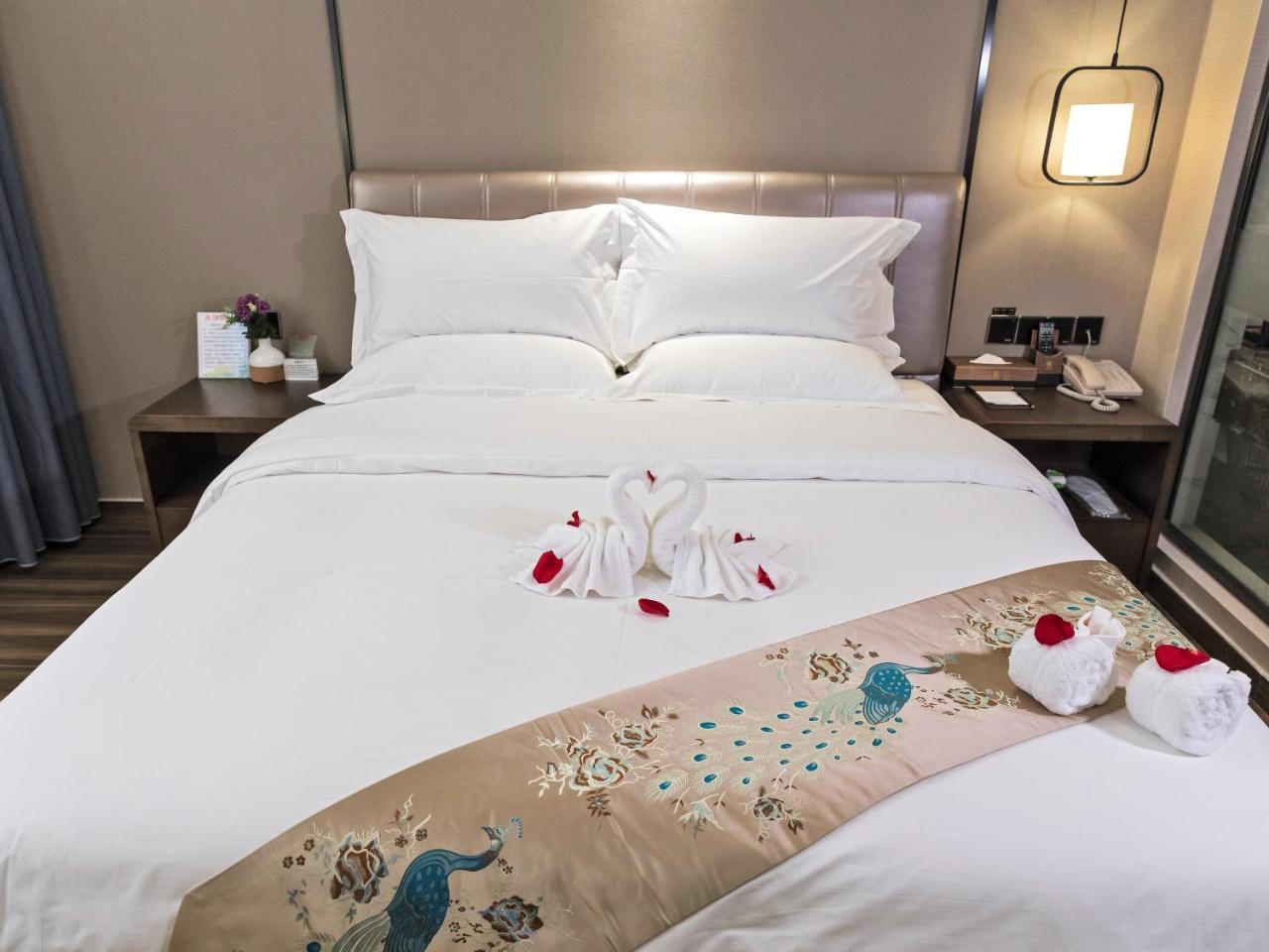 Kardon Hotel Gorgeous Гуанджоу Екстериор снимка