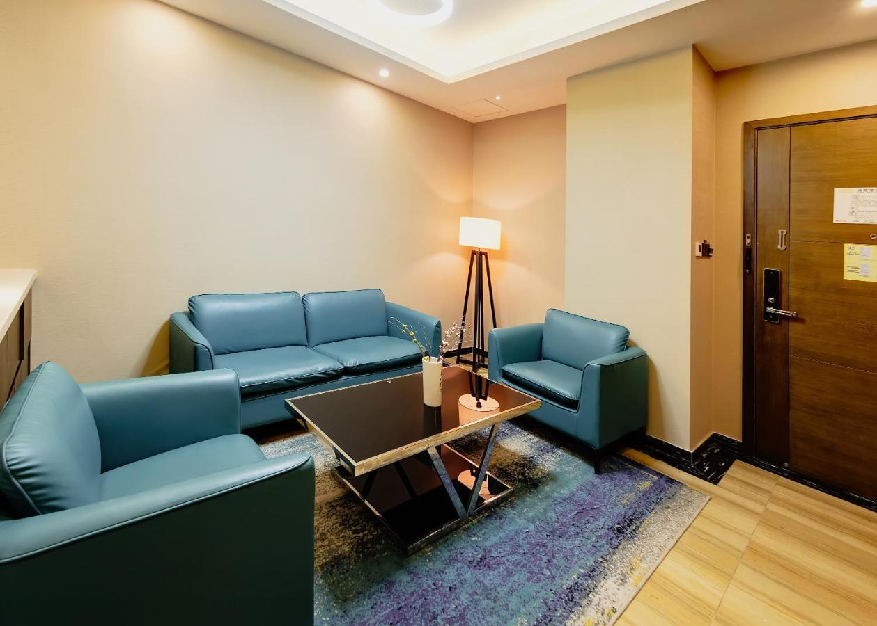 Kardon Hotel Gorgeous Гуанджоу Екстериор снимка